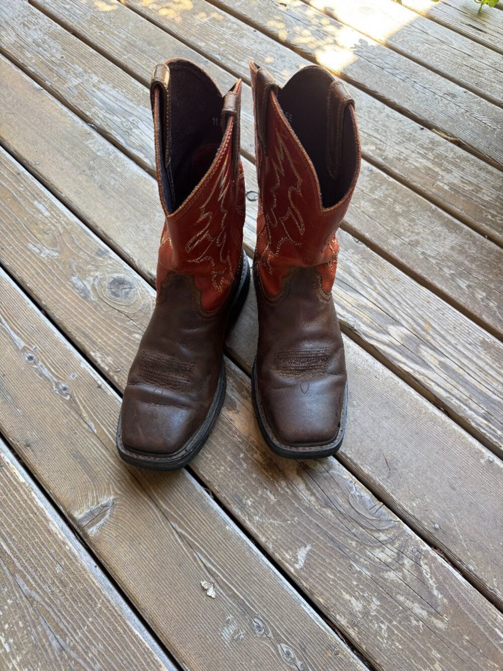 Ariat Workhog Wide Square Toe Leather Work Boots in Men's 11.5EE